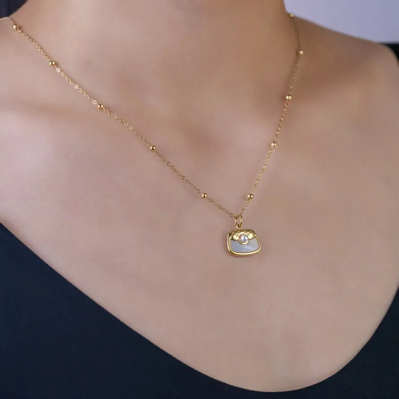 Freshwater Pearl Pendant Necklace for Women