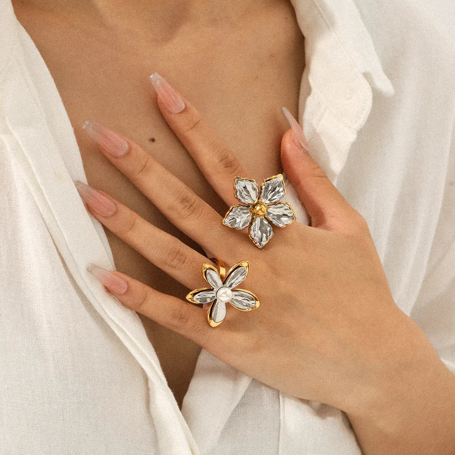 Five-Petal Flower Earrings – Gold & Silver