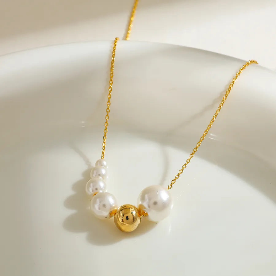 Elegant Gold-Plated Pearl Chain Necklace