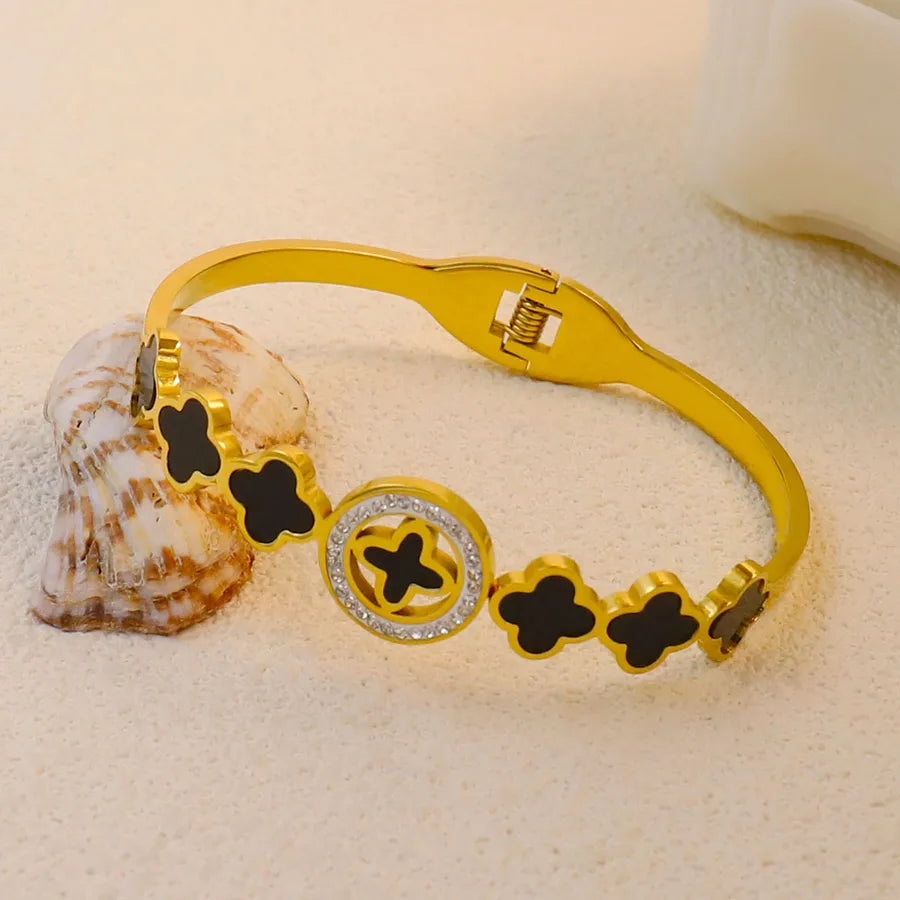 18K Gold Plated Zircon Hollow Stainless Steel Bracelet Average Size Gold Style 12