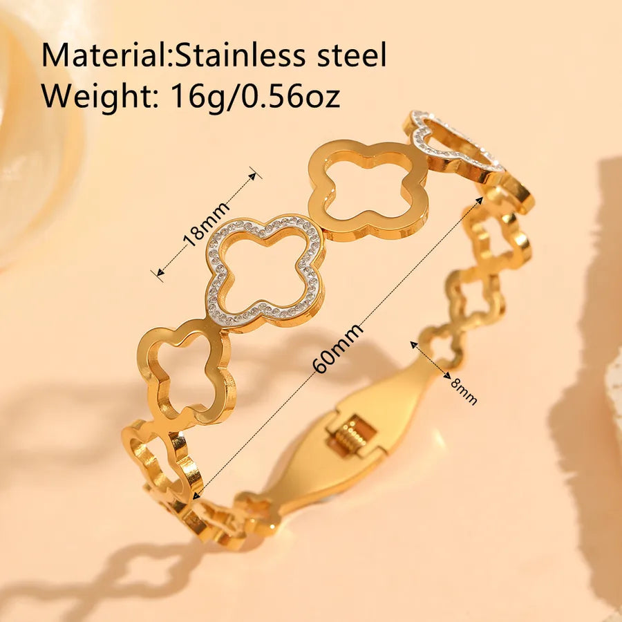 18K Gold Flower Bangle – PVD Coated Stainless Steel