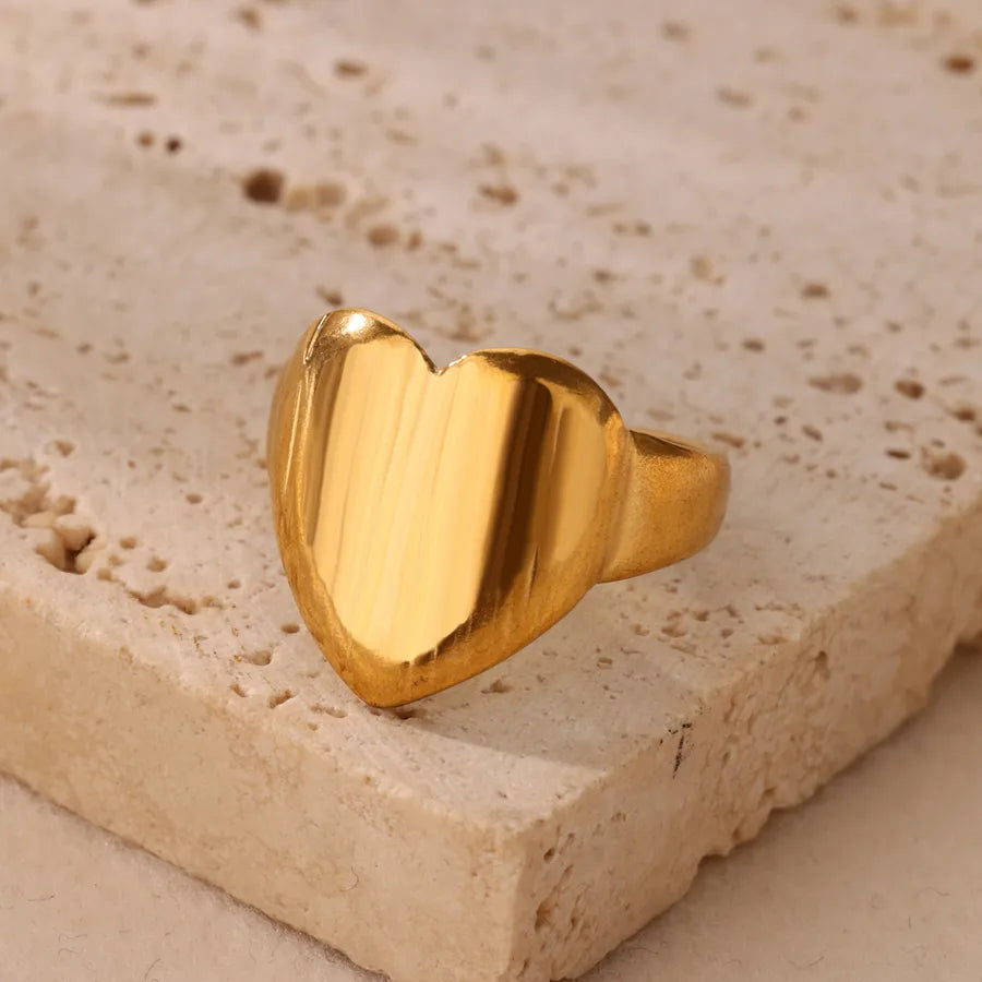18K Gold Heart Ring – Stainless Steel, PVD Coated