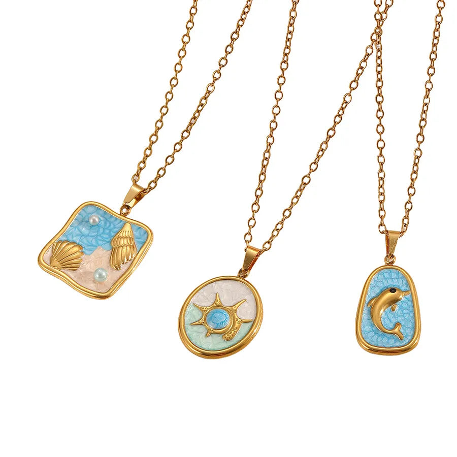 Gold Shell Pendant Necklace with Pearl Charm