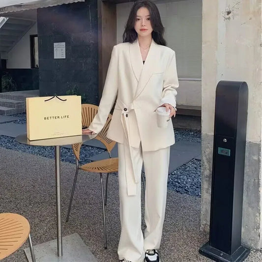 Women's Belted Two-Piece Suit with Wide-Leg Pants