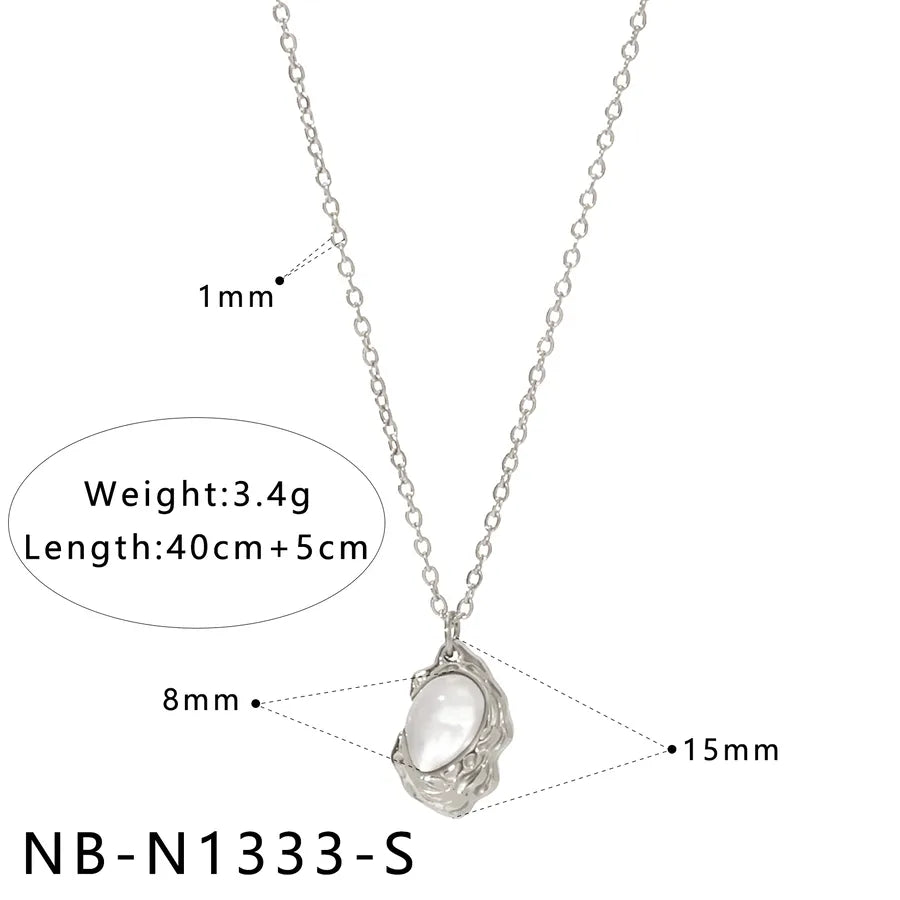 Gold Geometric Pendant Necklace with Shell & Zircon NB-N1333-S