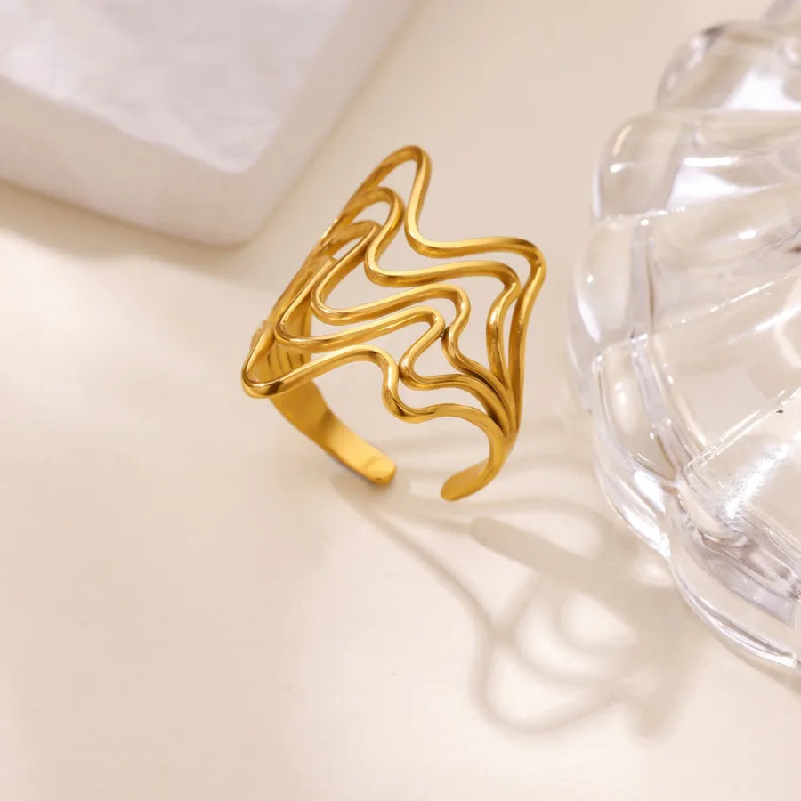 Elegant Open Ring with Pearl & Bird Design