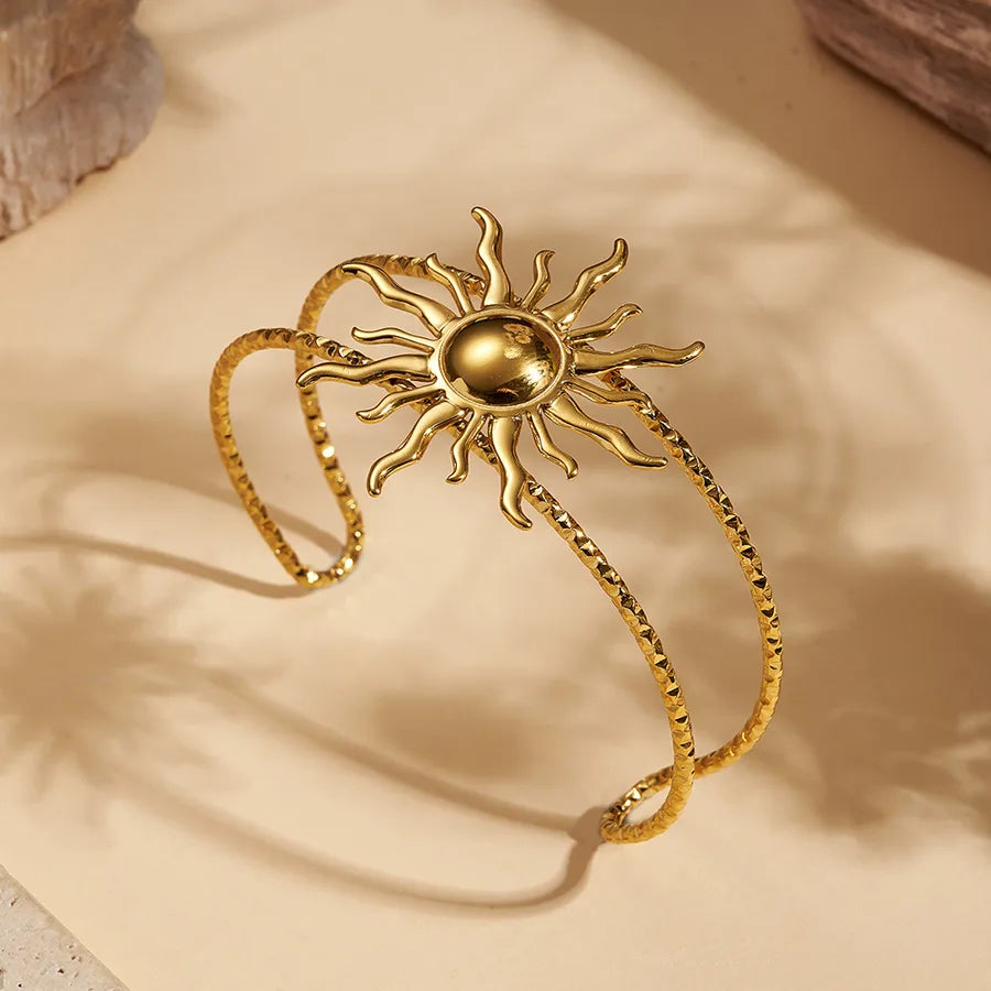 18K Gold Plated Sun & Line Stainless Steel Bangle