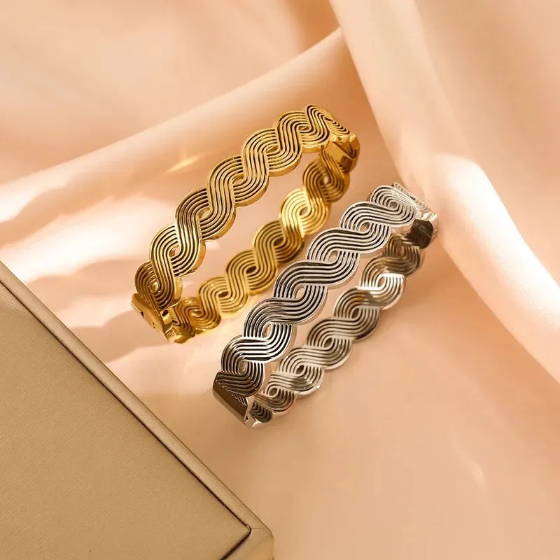 Retro Titanium Steel Cross-Line Bracelet