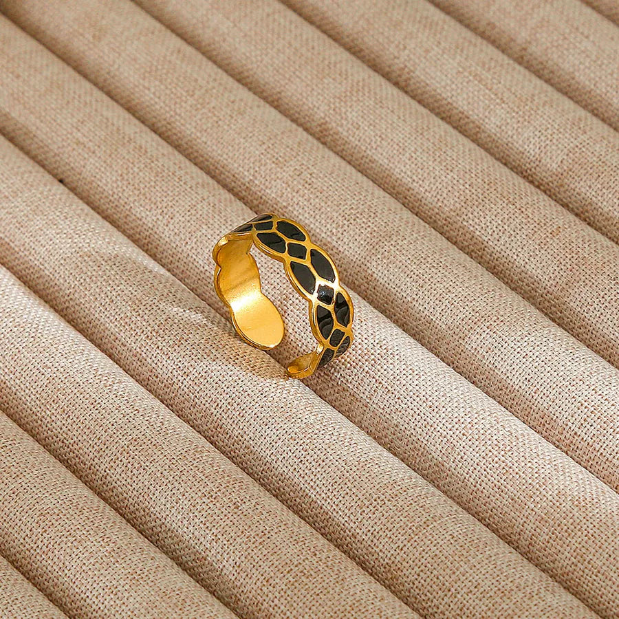 Heart Pattern Stainless Steel Ring 54