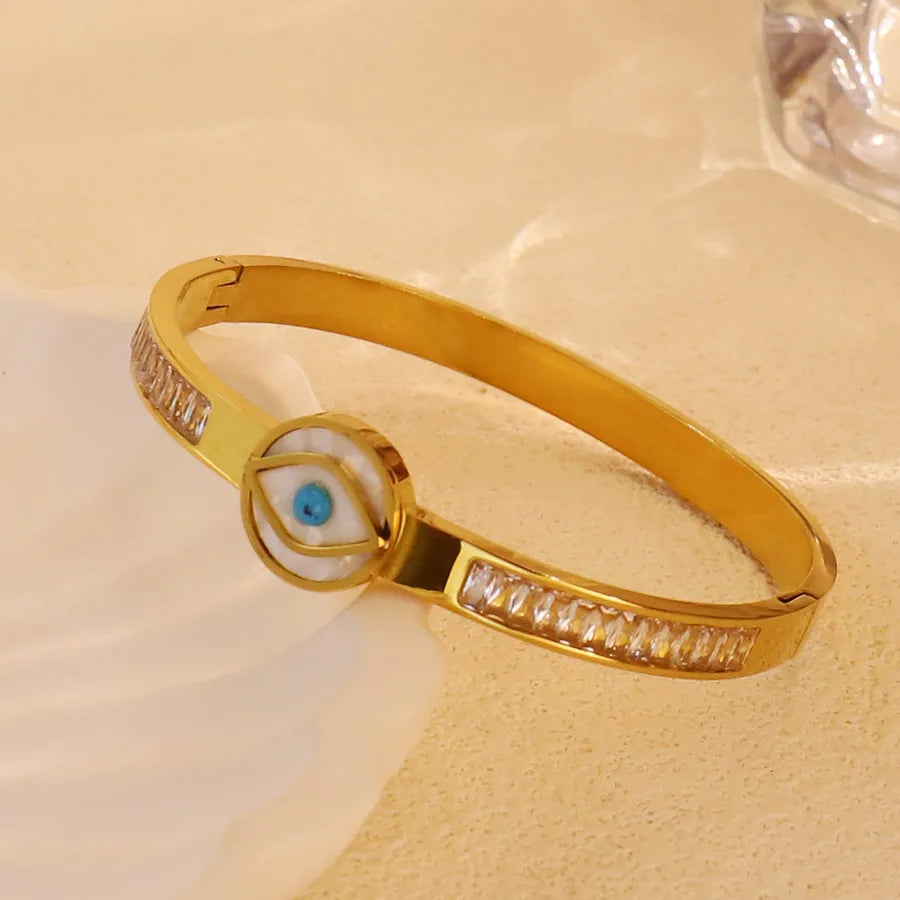 18K Gold Plated Star & Snake Stainless Steel Bracelet Average Size Gold Style 18