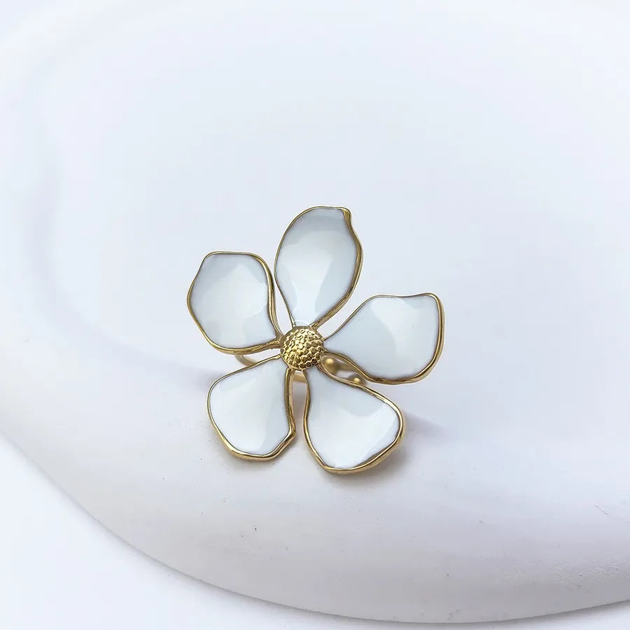 18K Gold Plated Adjustable Flower Ring Adjustable Opening White