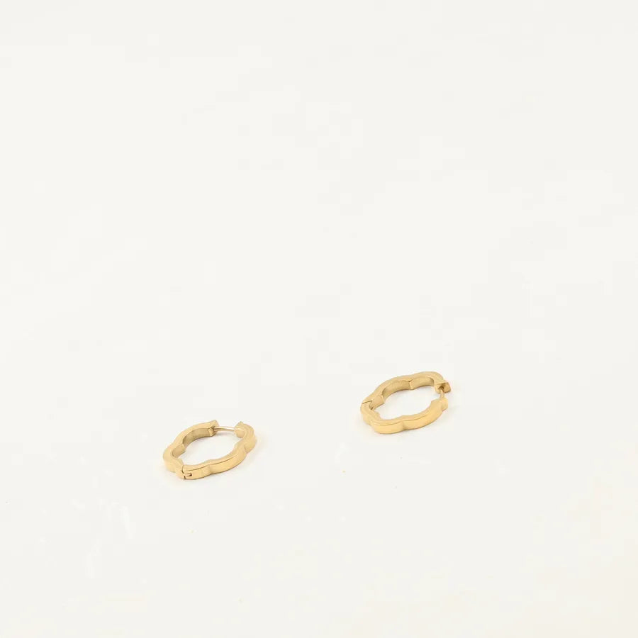 18K Gold Cherry Blossolid Petal Earrings Average Size Gold