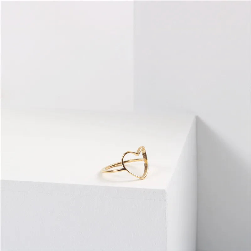 18K Gold Plated Hollow Heart Titanium Ring