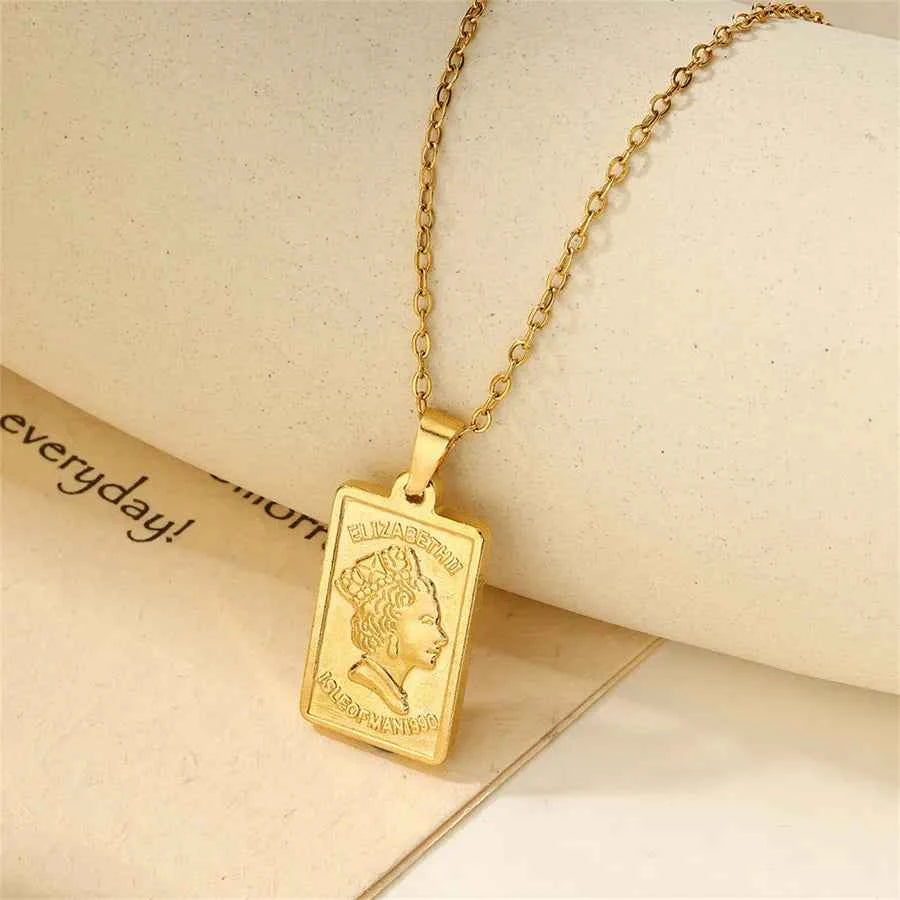 Queen Portrait Pendant Necklace – Stainless Steel