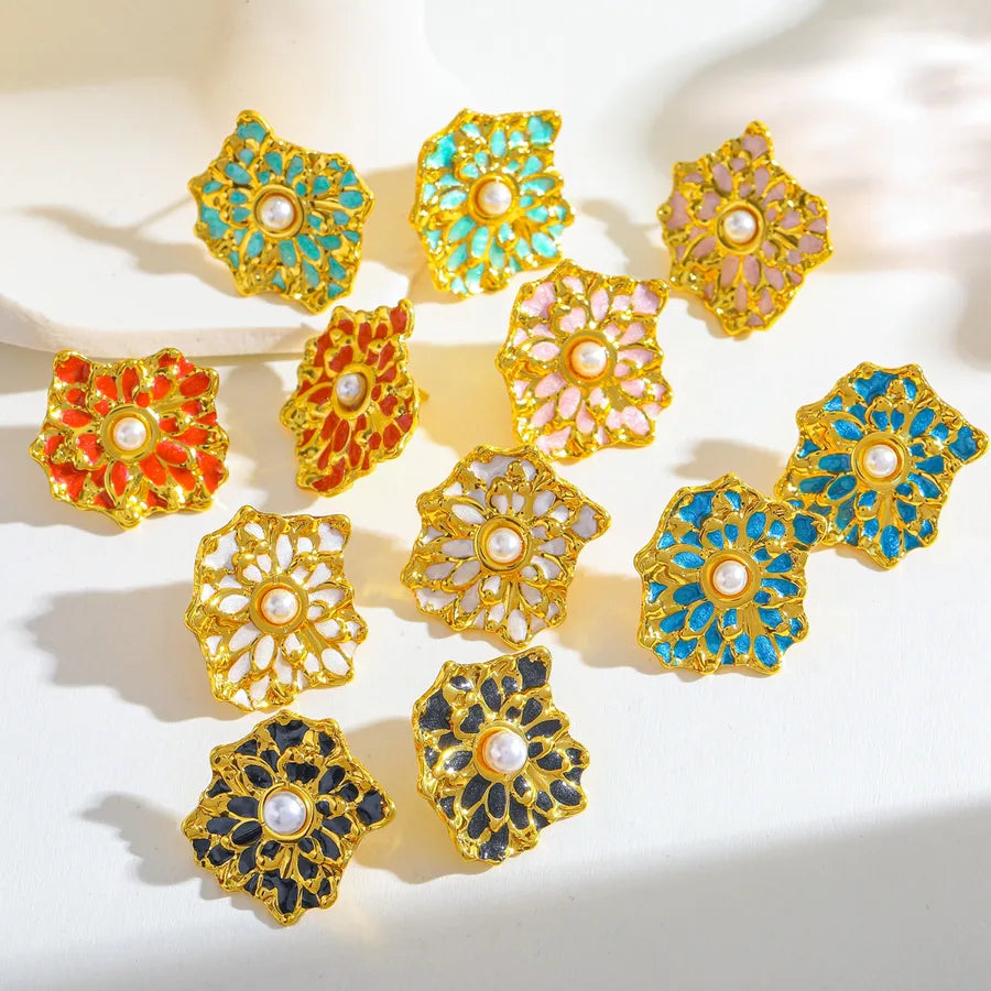 18K Gold Plated Pearl Flower Stud Earrings