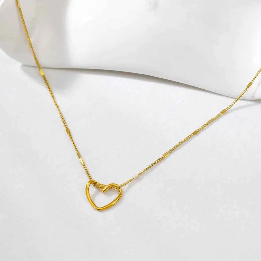 18K Gold Plated Hollow Heart Necklace & Bracelet Set
