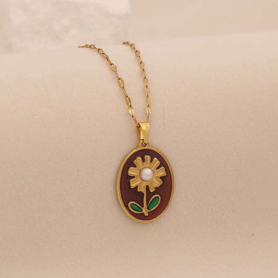 Retro Sunflower Pendant Necklace – Gold Stainless Steel