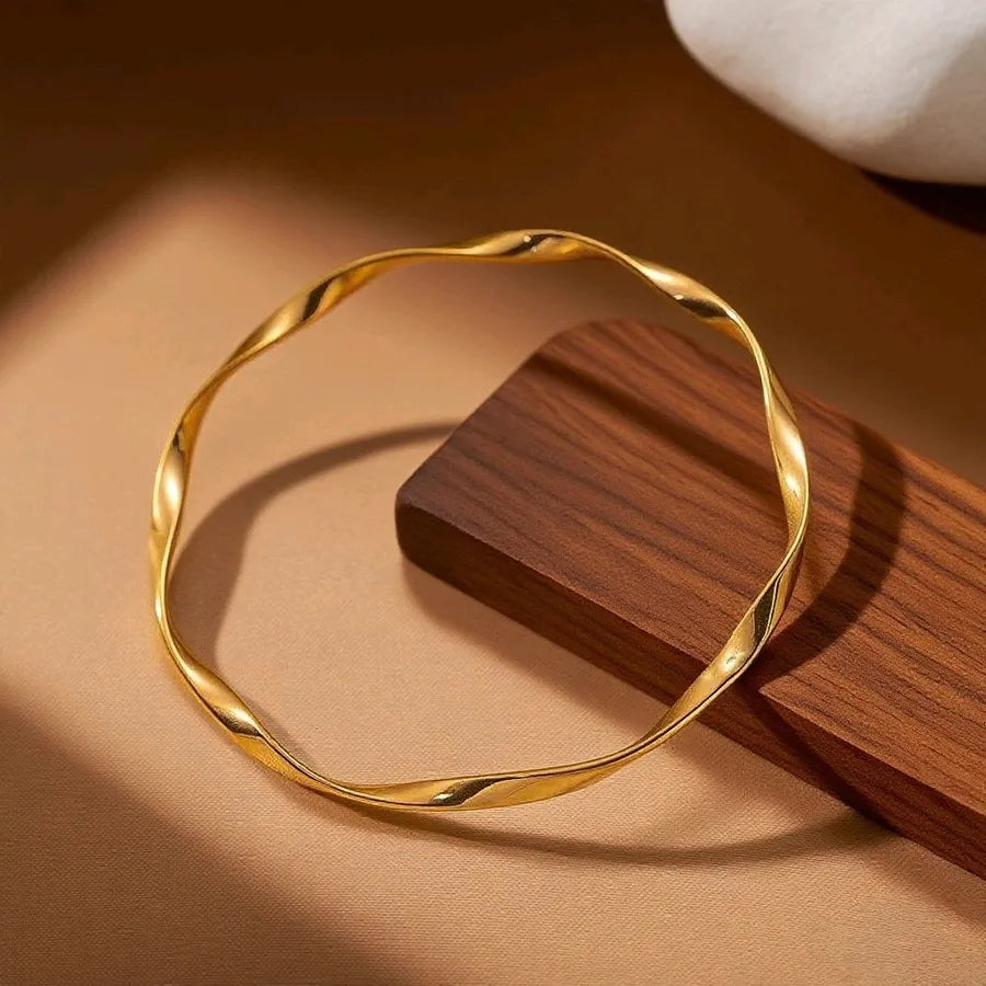 Titanium Steel Mobius Bracelet for Women