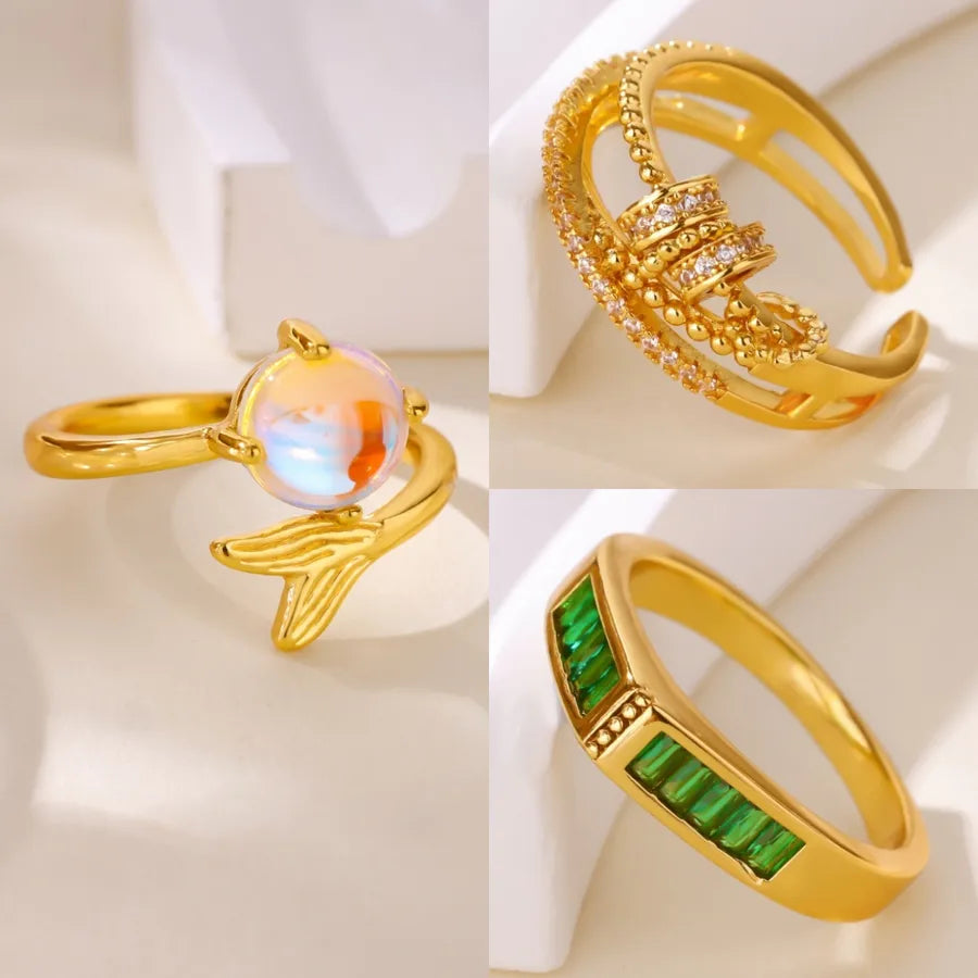 Elegant 18K Gold Zircon Fish Tail Ring