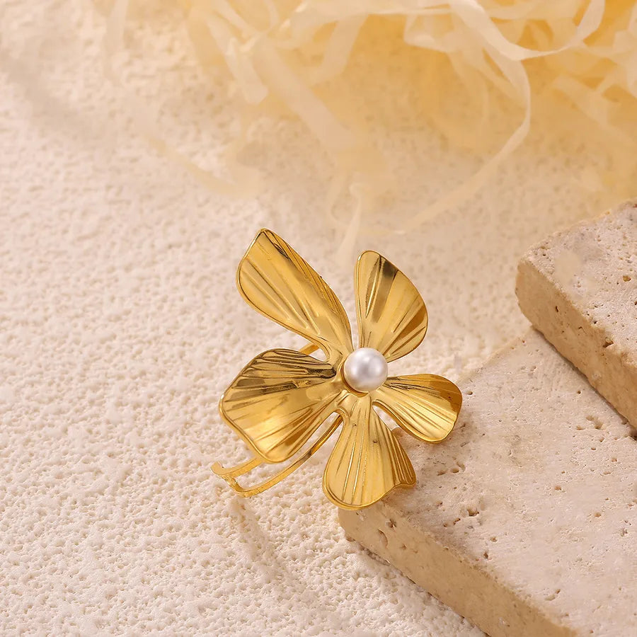 Retro Floral Pearl Open Ring