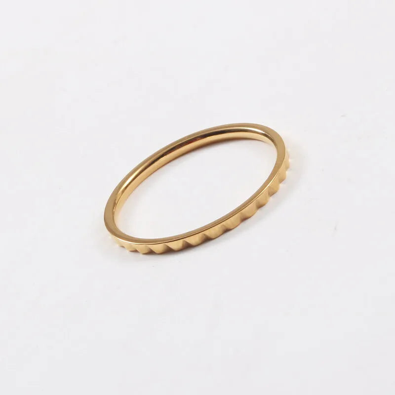 18K Gold Plated Titanium Steel Geometric Ring C Style Gold Number 8 A940