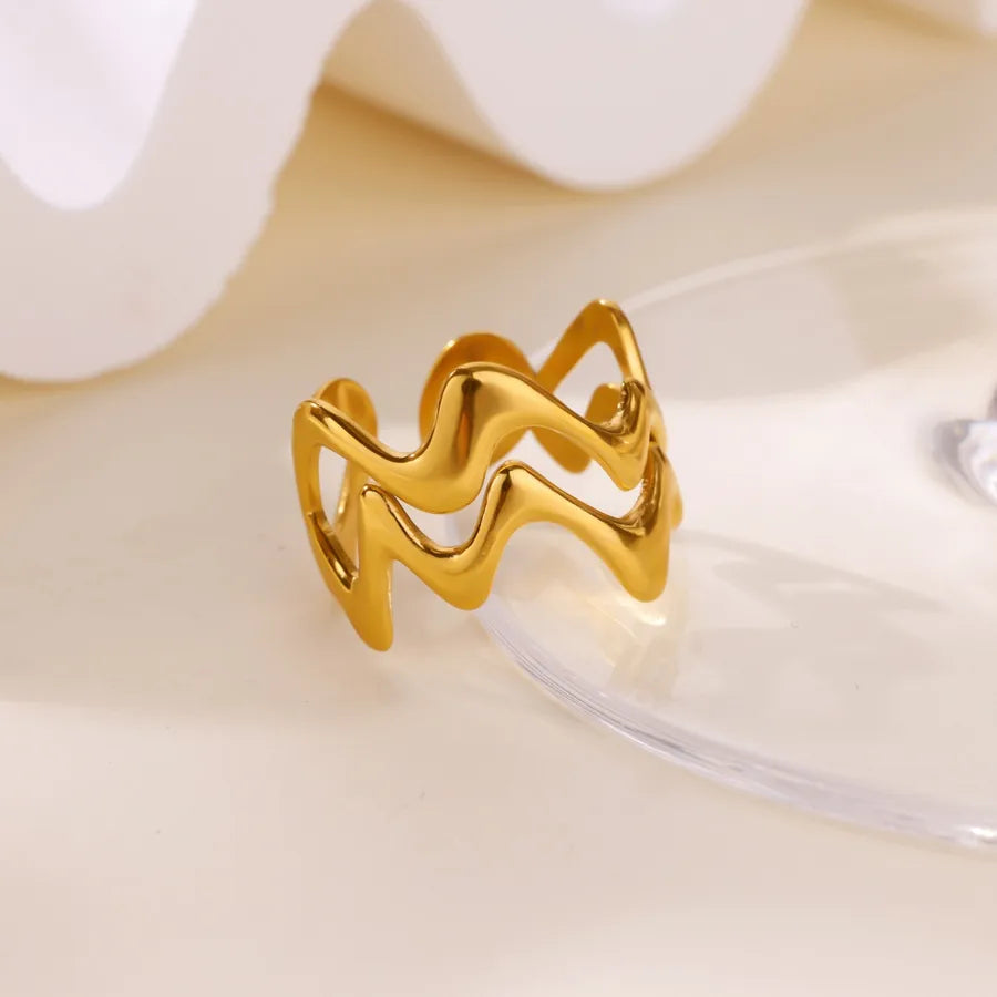 Elegant Open Ring with Pearl & Bird Design