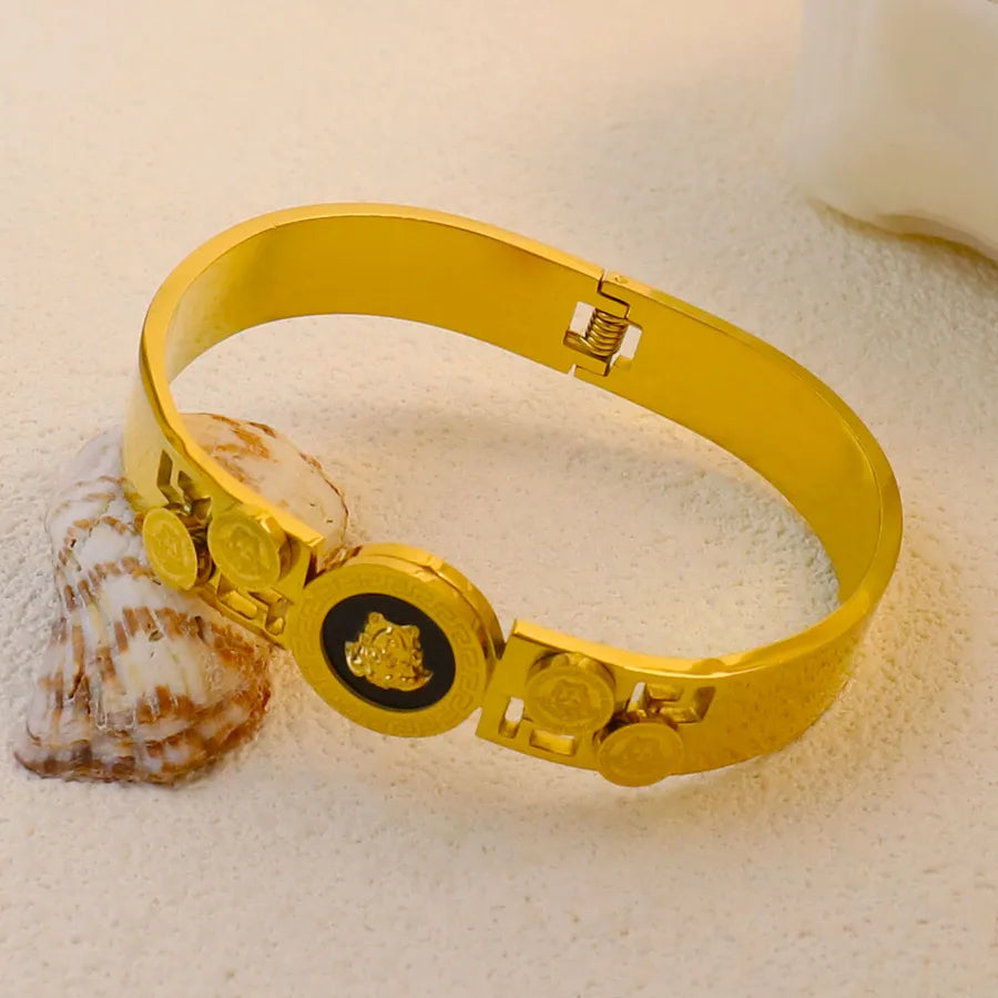 18K Gold Plated Zircon Hollow Stainless Steel Bracelet Average Size Gold Style 15