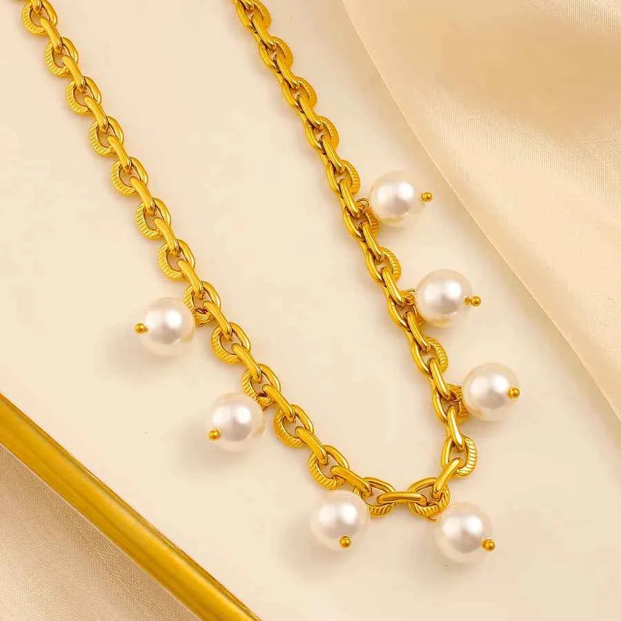 Gold Geometric Tassel Pearl Pendant Necklace