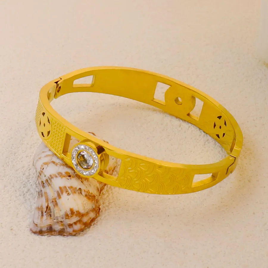 18K Gold Plated Zircon Hollow Stainless Steel Bracelet Average Size Gold Style 24