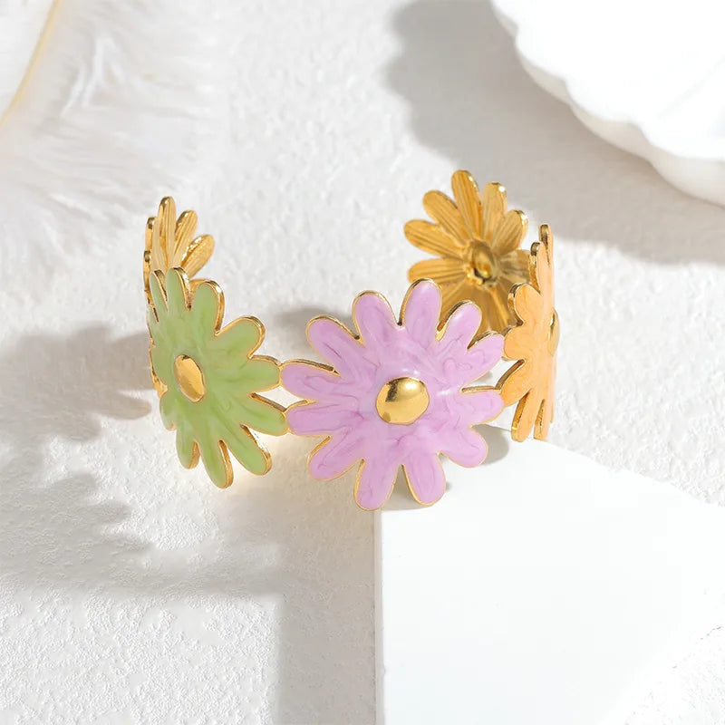 Adjustable Gold Flower Bangle Bracelet