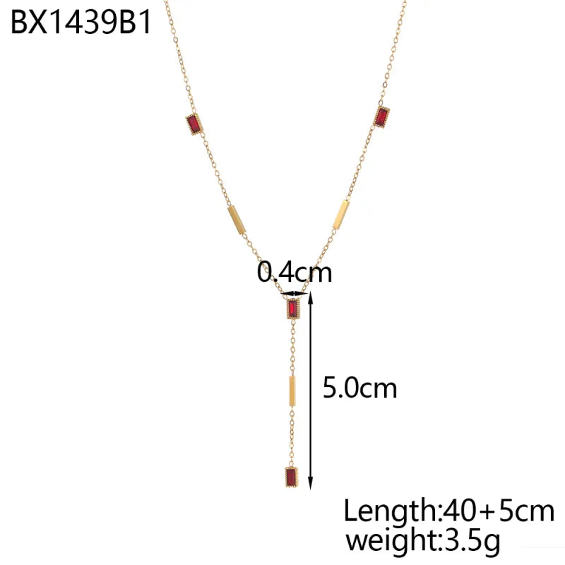 18K Gold Plated Geometric Titanium Necklace One Size BX1439B1 9*9*1