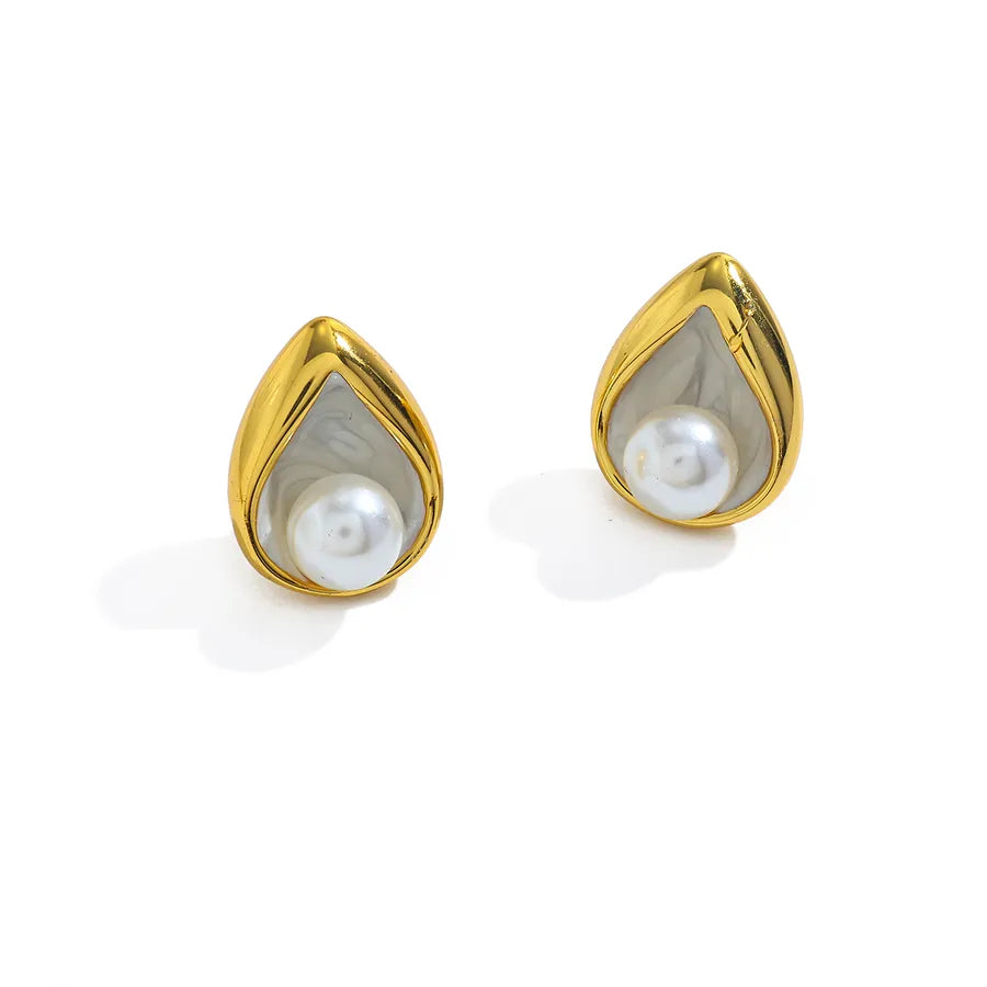 18K Gold Plated Butterfly Pearl Stud Earrings
