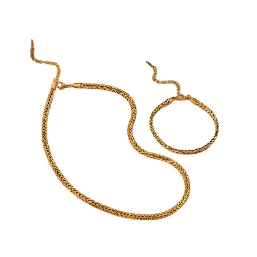 18K Gold Plated Twisted Braid Jewelry Set