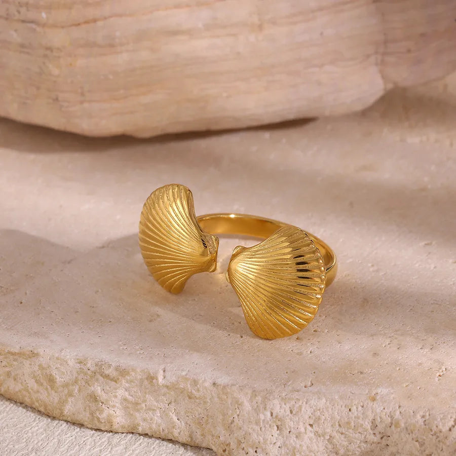 18K Gold Plated Star Shell Open Ring Adjustable Opening G8118024