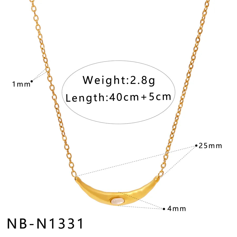 Gold Geometric Pendant Necklace with Shell & Zircon NB-N1331