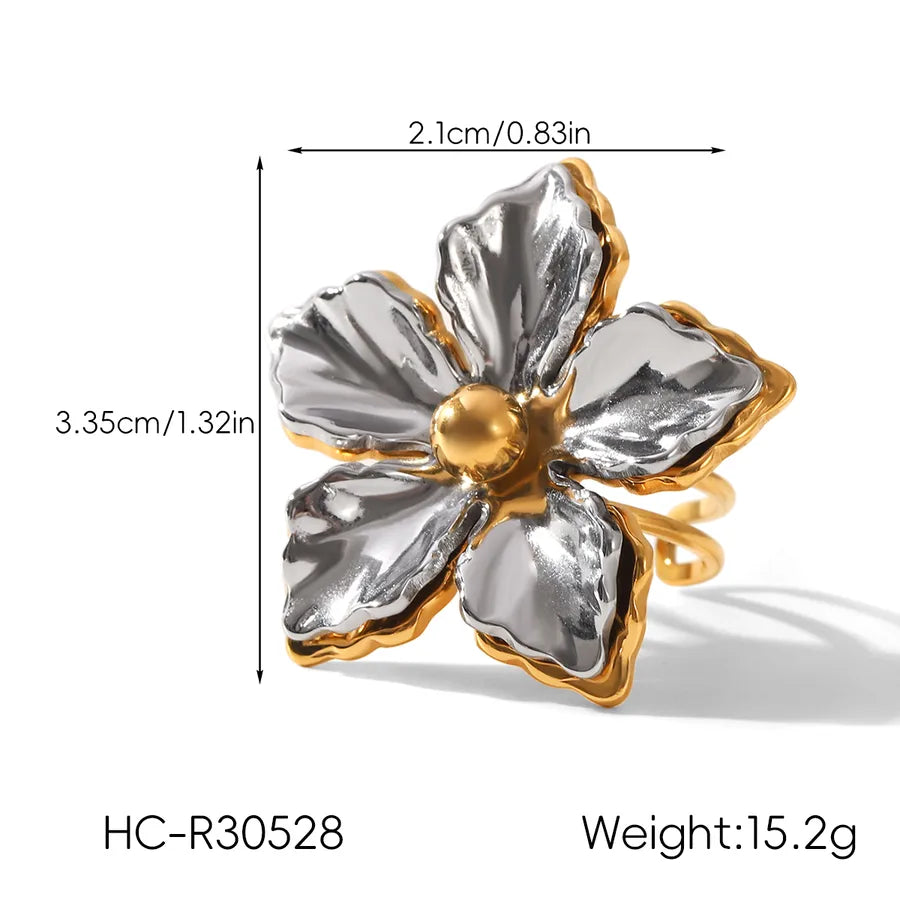 Five-Petal Flower Earrings – Gold & Silver HC-R30528
