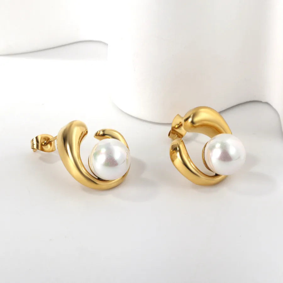 18K Gold Plated Geometric Pearl Earrings