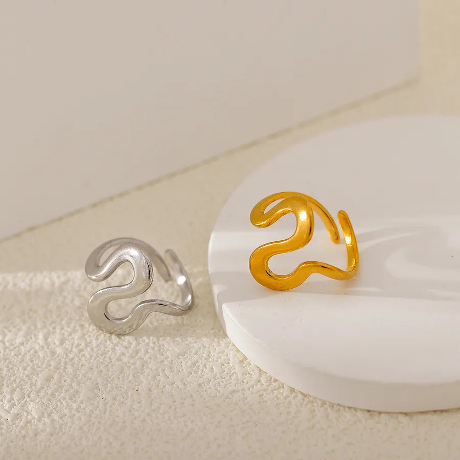 18K Gold Asymmetric Waterdrop Ring