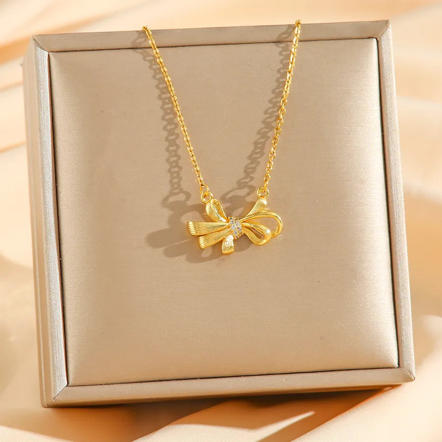 18K Gold Butterfly Knot Pendant Necklace 8792 Gold Bowknot