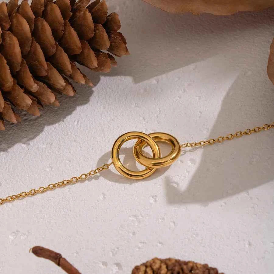18K Gold Plated Interlocking Circle Necklace