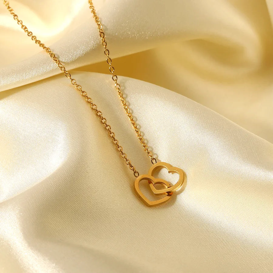 18K Gold Double Heart Pendant Necklace
