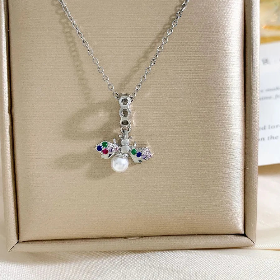 Global Travel Pendant Necklace for Women XL2620 Pearl Dragonfly Necklace Silver