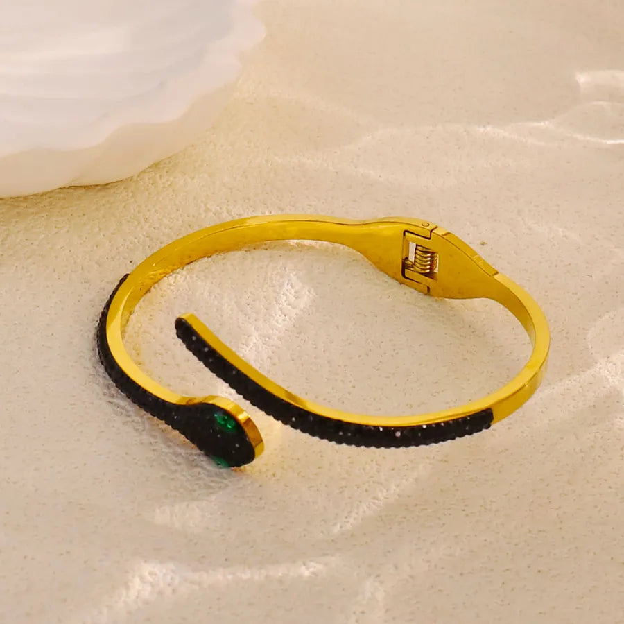 18K Gold Plated Star & Snake Stainless Steel Bracelet Average Size Gold Style 47