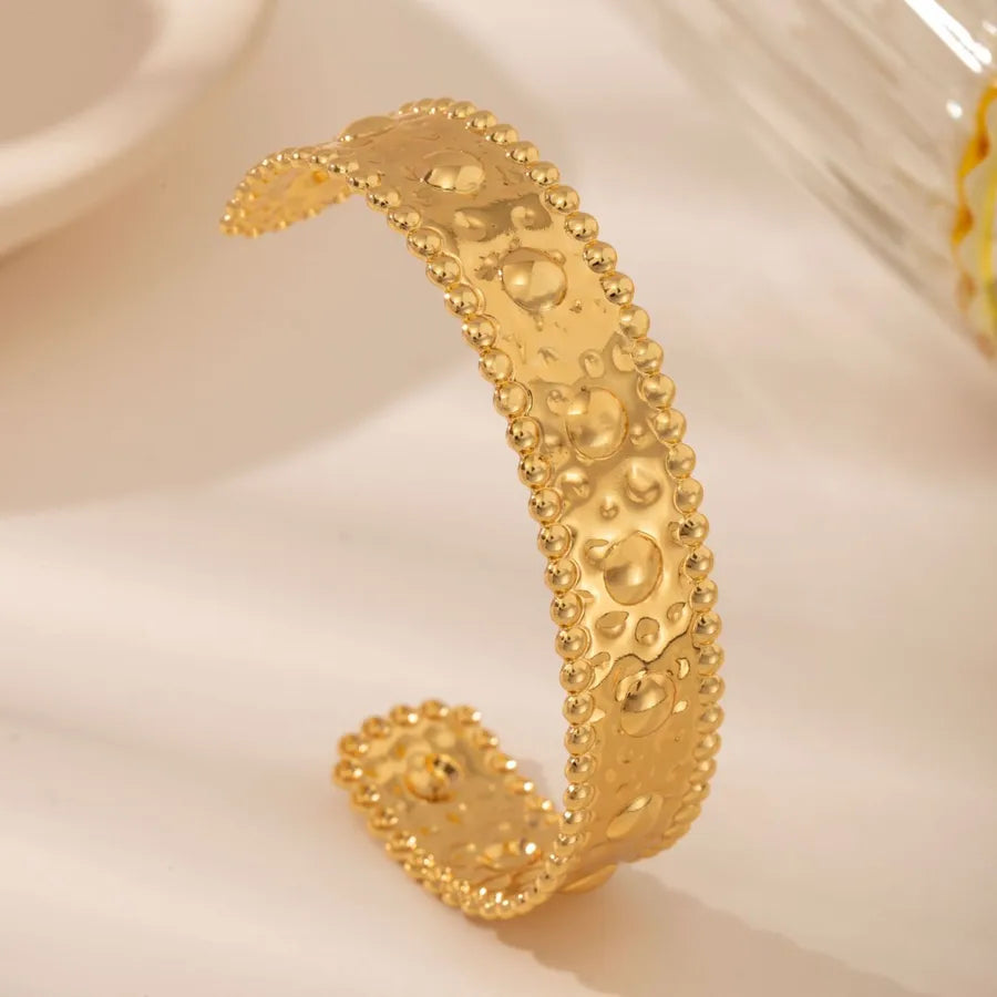 18K Gold Plated Stainless Steel Open Bangle Stainless Steel Electroplated 18k Gold Open Bracelet Style 1