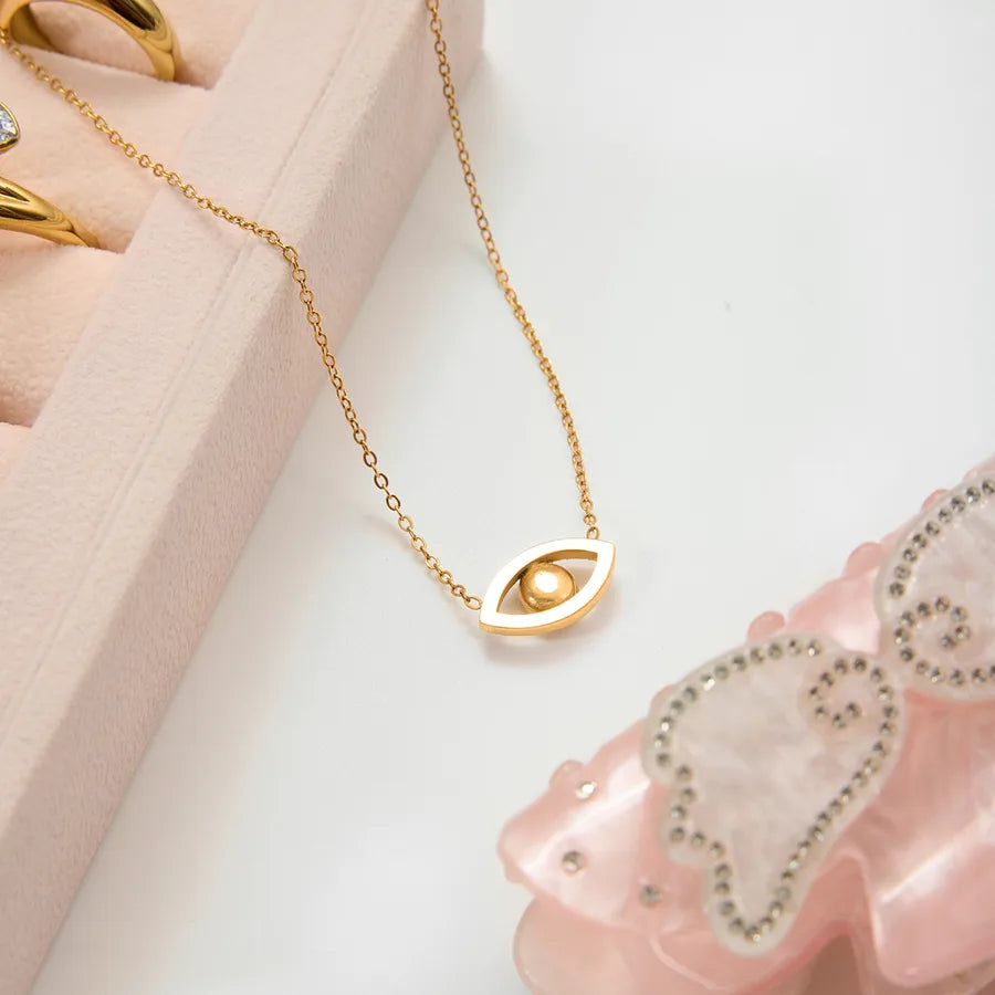 18K Gold Evil Eye Pendant Necklace