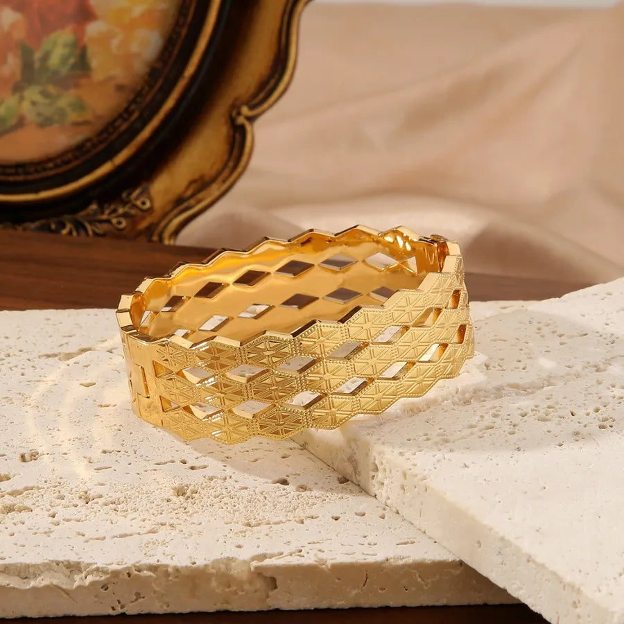 18K Gold Plated Honeycomb Zircon Ring
