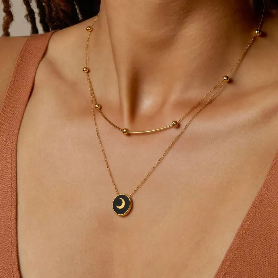 18K Gold Moon Pendant Necklace - Stainless Steel Gold JDE202113-BK