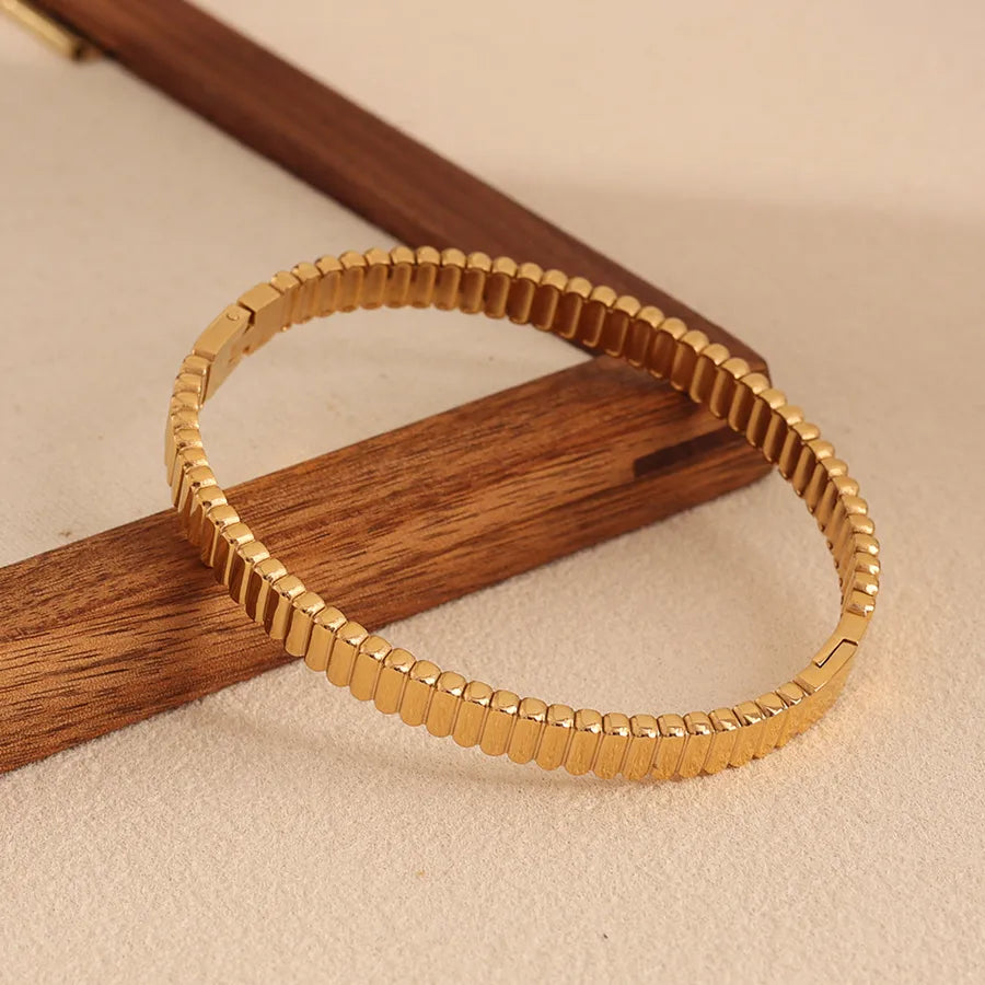 Gold Stainless Steel Buckle Bracelet for Women