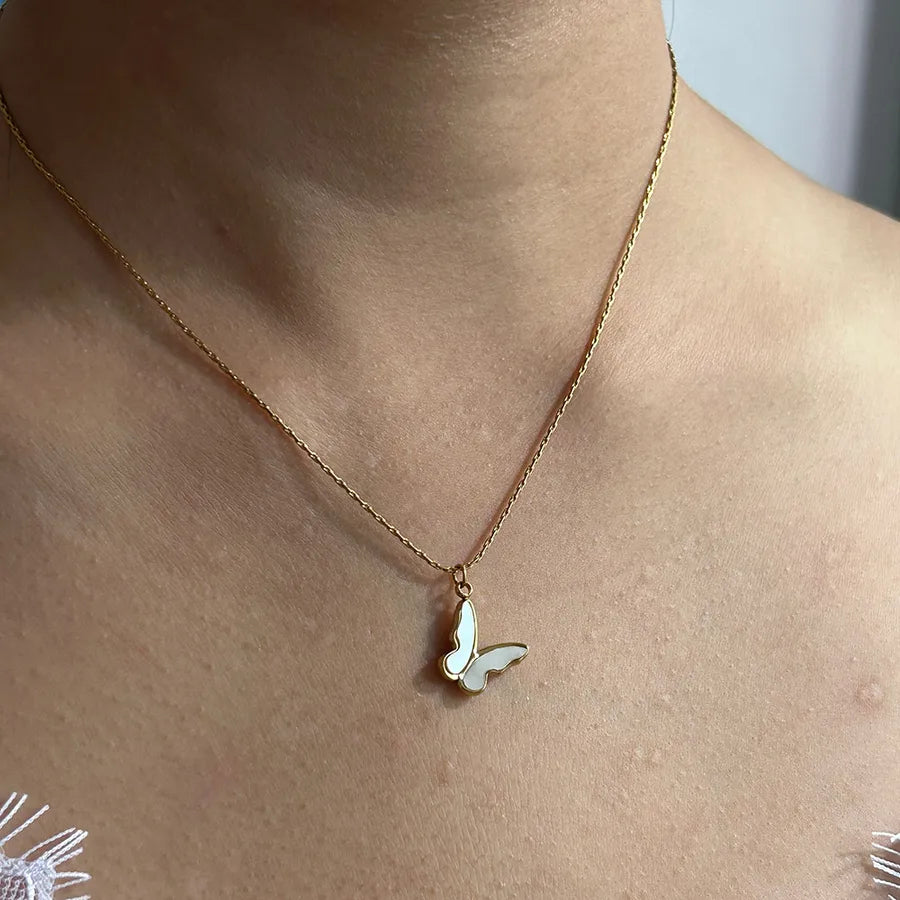 Butterfly Shell Pendant Necklace – 18K Gold Plated Butterfly