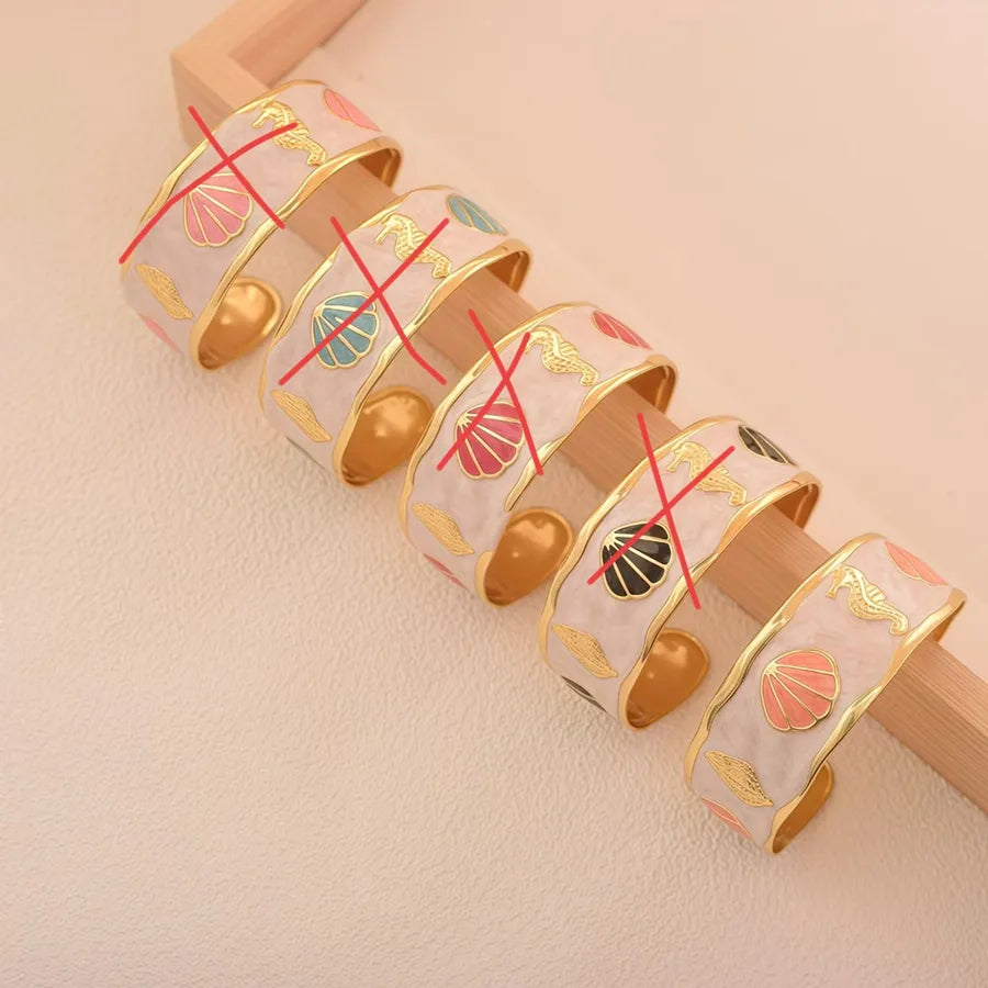 Gold-Plated Conch & Scallop Stainless Steel Bracelet Average Size Gold FYD6214SZ-rose-red